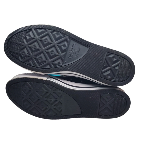 Converse All Star Love Me Shoes High Top - Picture 7 of 9